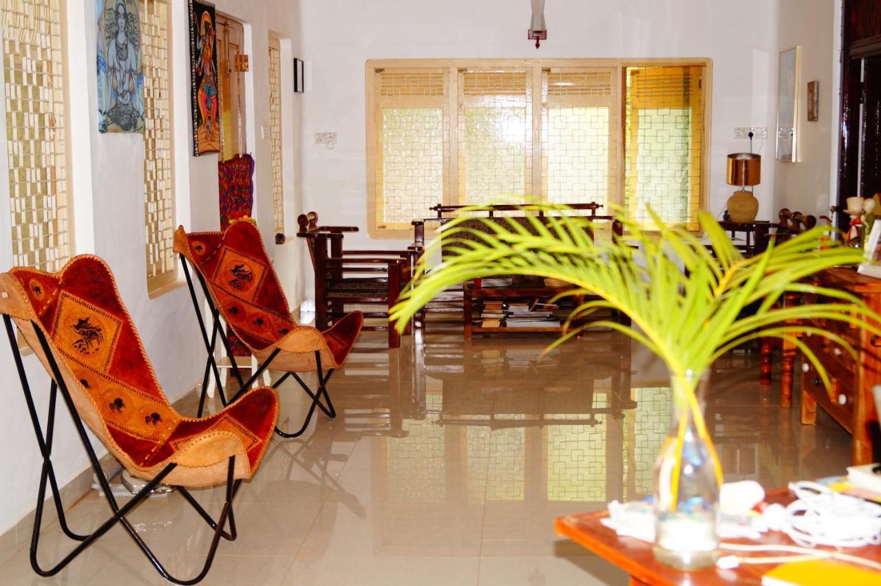 Allens Home Stay Jaffna Exteriör bild